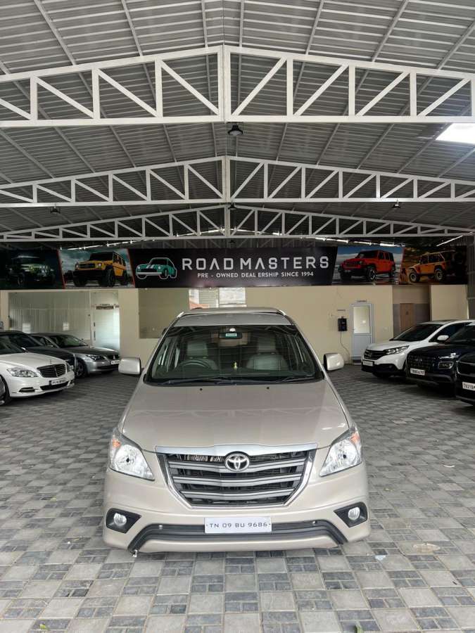 Toyota Innova 2.5 G4 7 STR