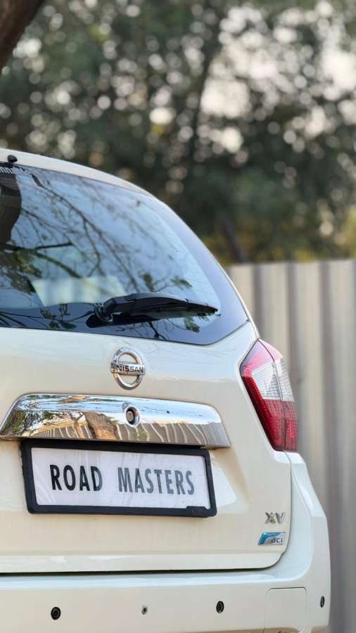 Nissan Terrano - Image 8