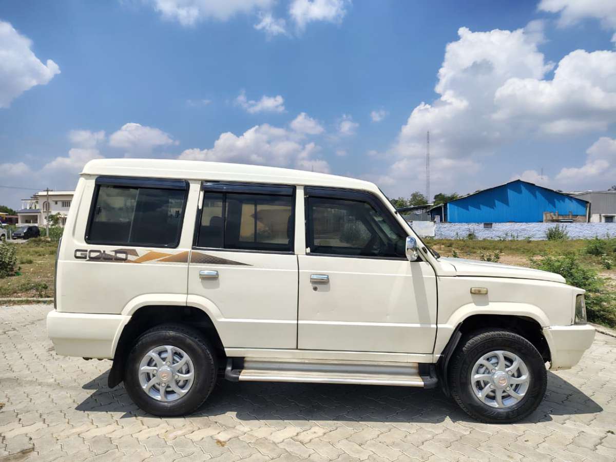 Tata Sumo