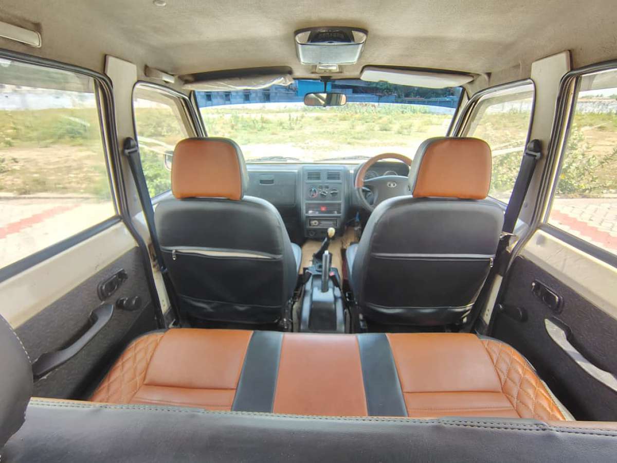 Tata Sumo - Image 5