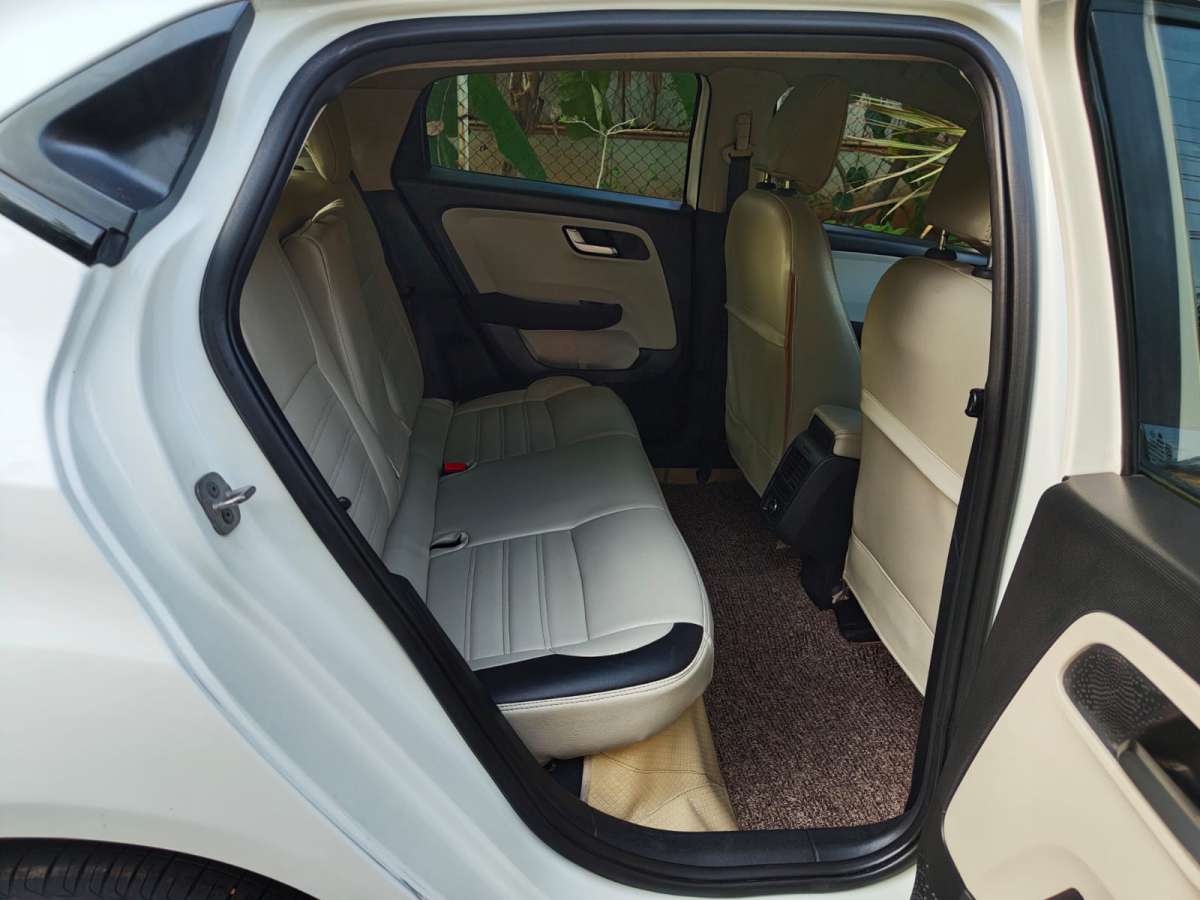 Tata Altroz - Image 3