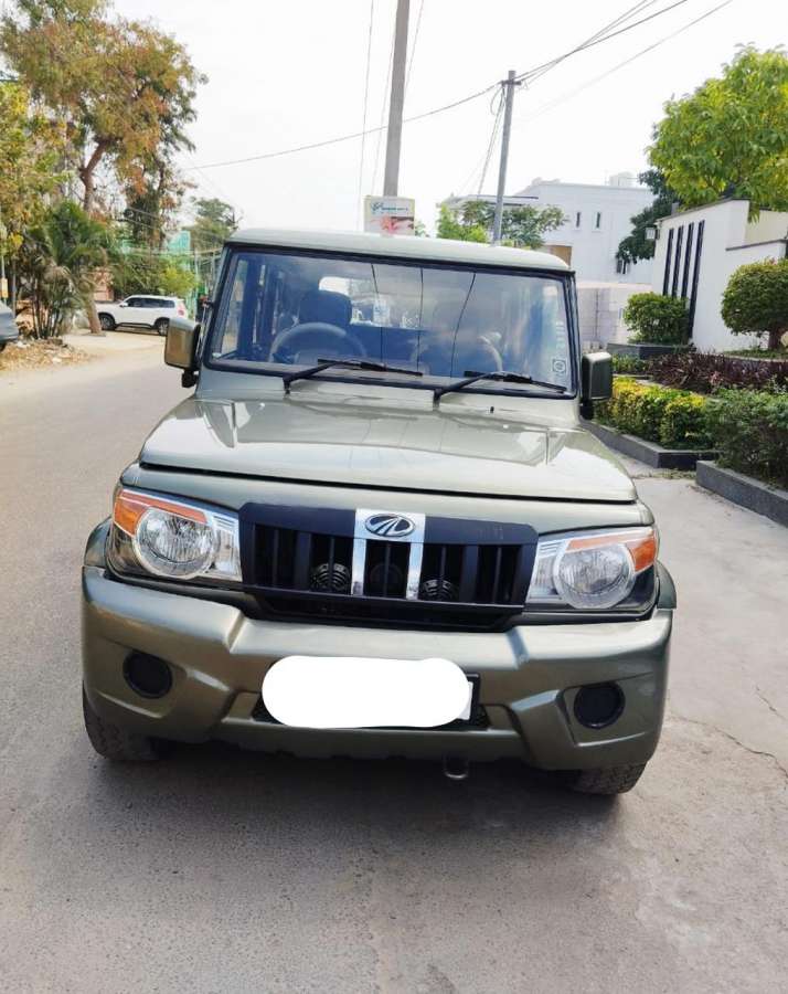 Mahindra Bolero SLX