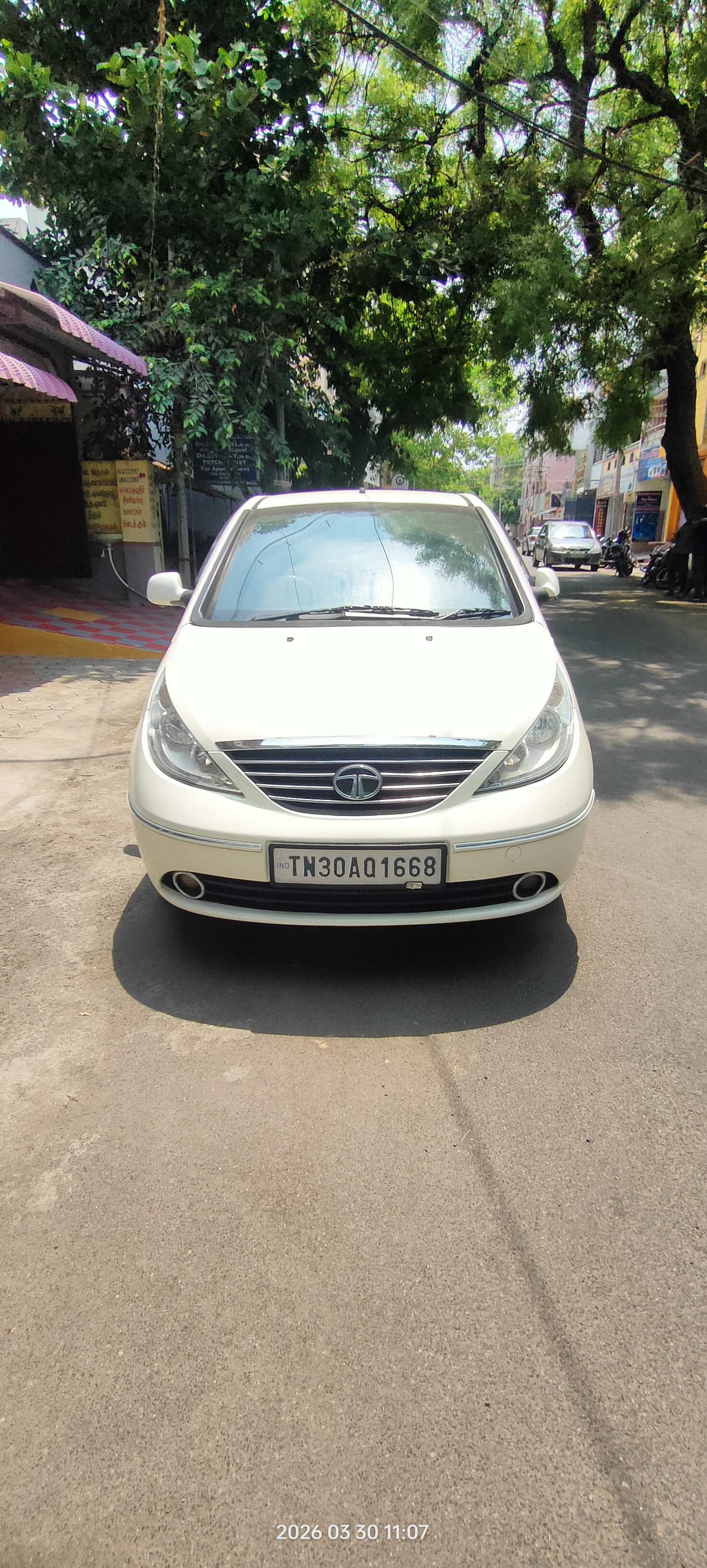 Tata Indica Vista VX Quadrajet