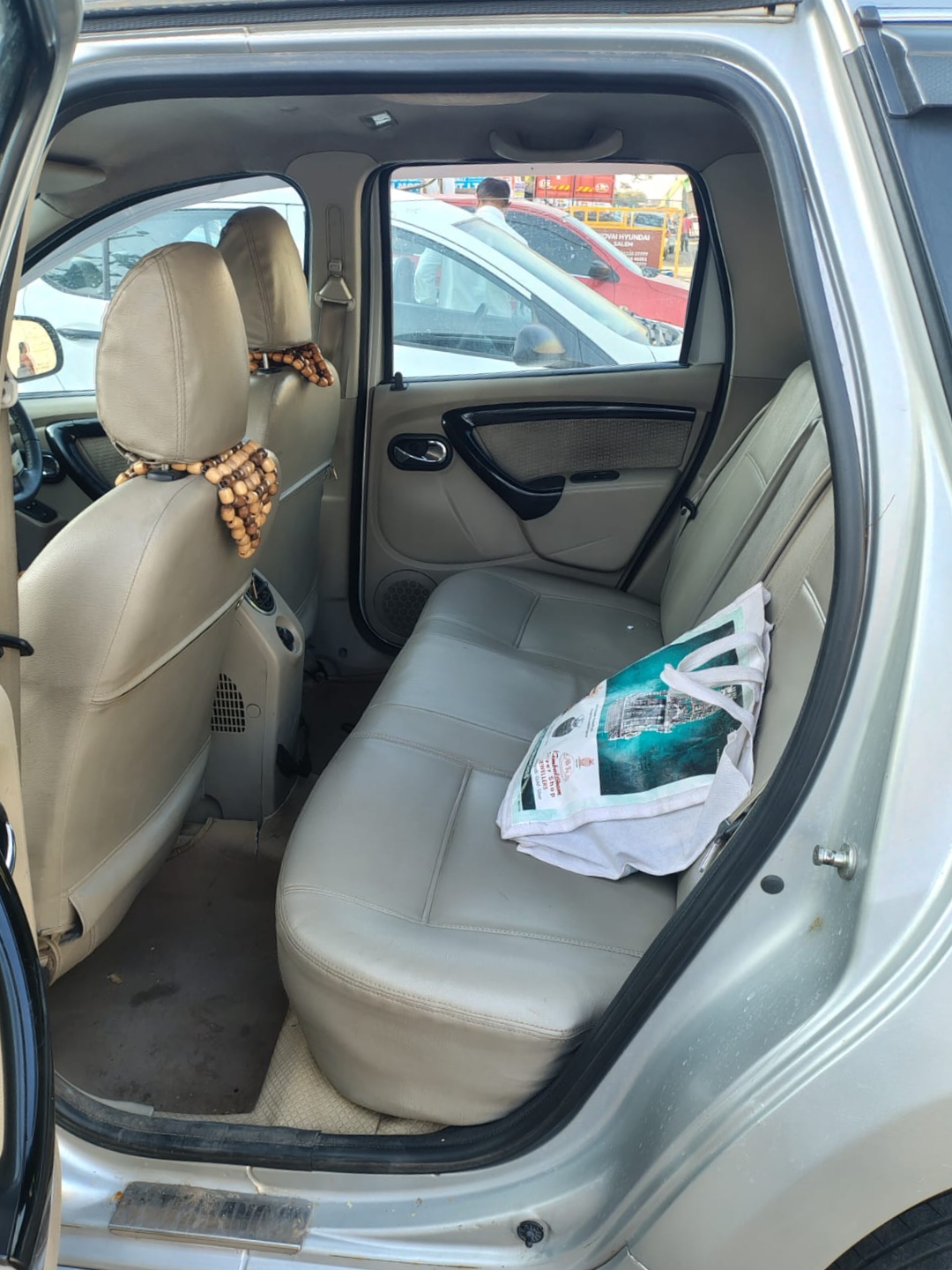 Nissan Terrano - Image 5