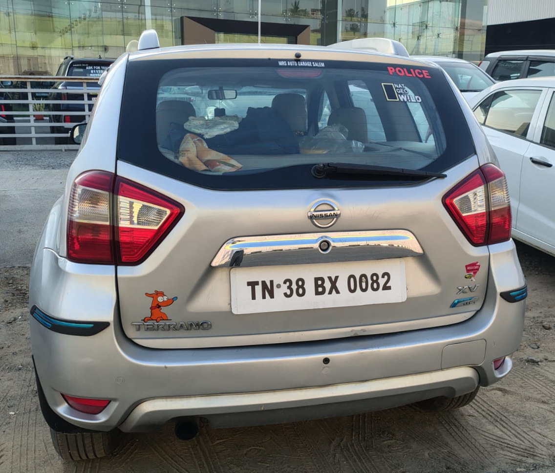 Nissan Terrano - Image 3