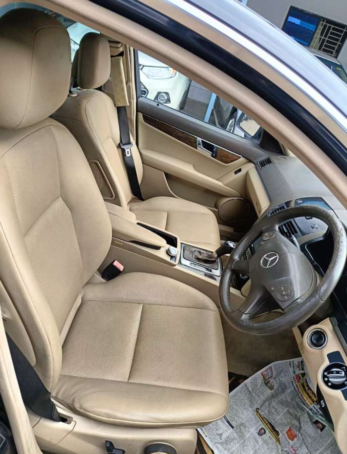 Mercedes Benz C-Class - Image 3