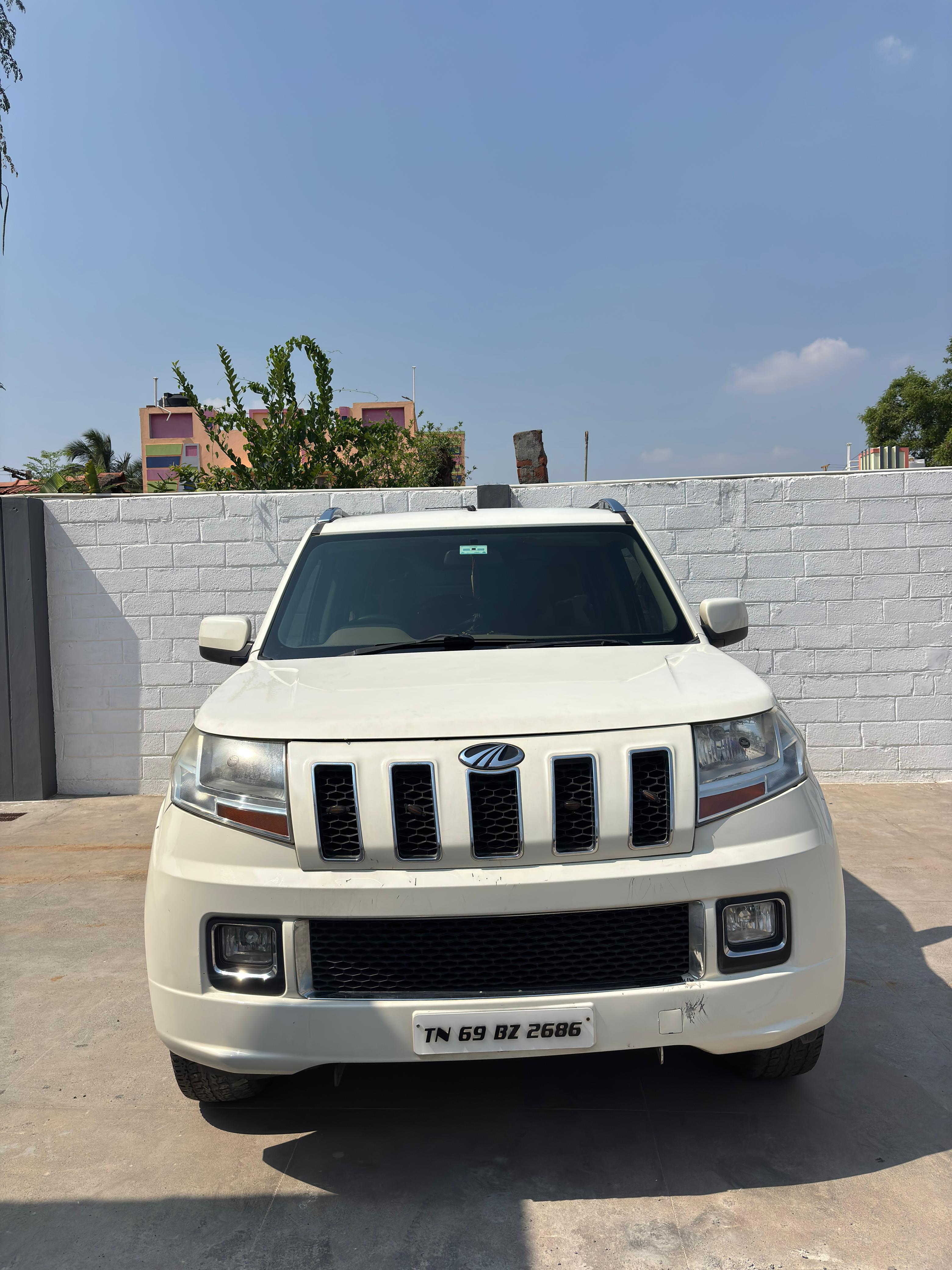 Mahindra TUV300