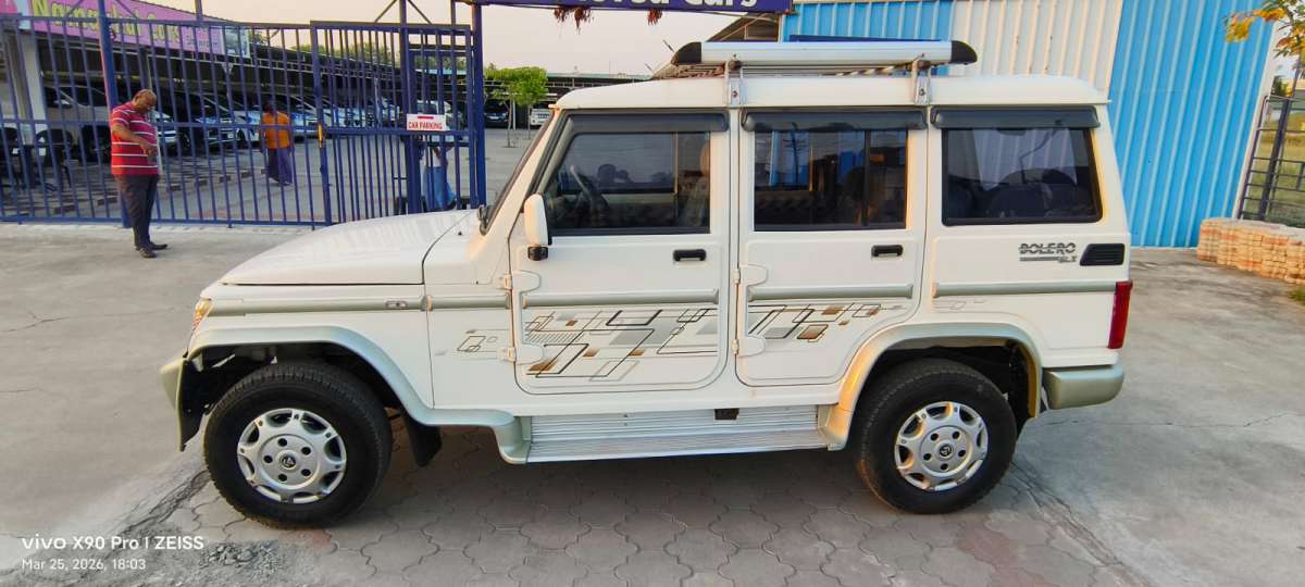 Mahindra Bolero - Image 6