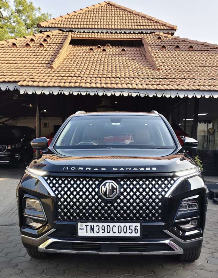 MG Hector Sharp Pro