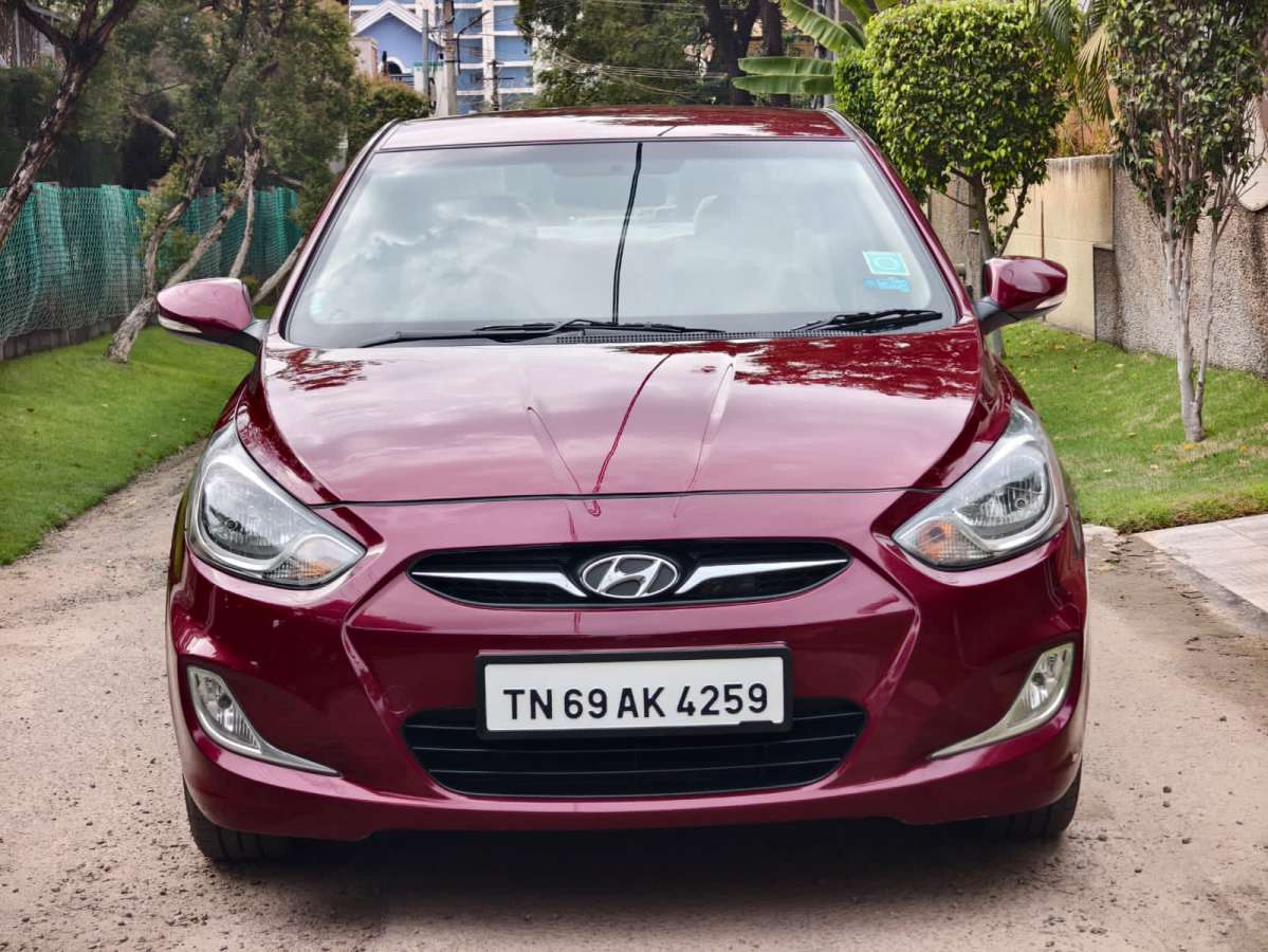 Hyundai Verna 1.6 SX CRDi (O)