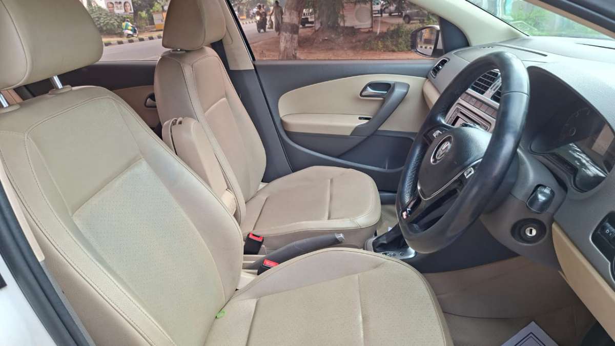 Volkswagen Vento - Image 6