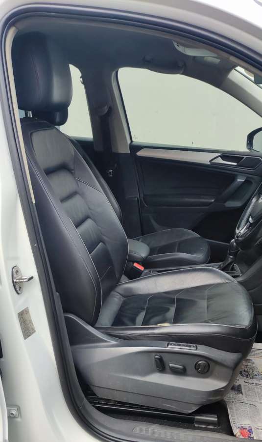 Volkswagen Tiguan - Image 7