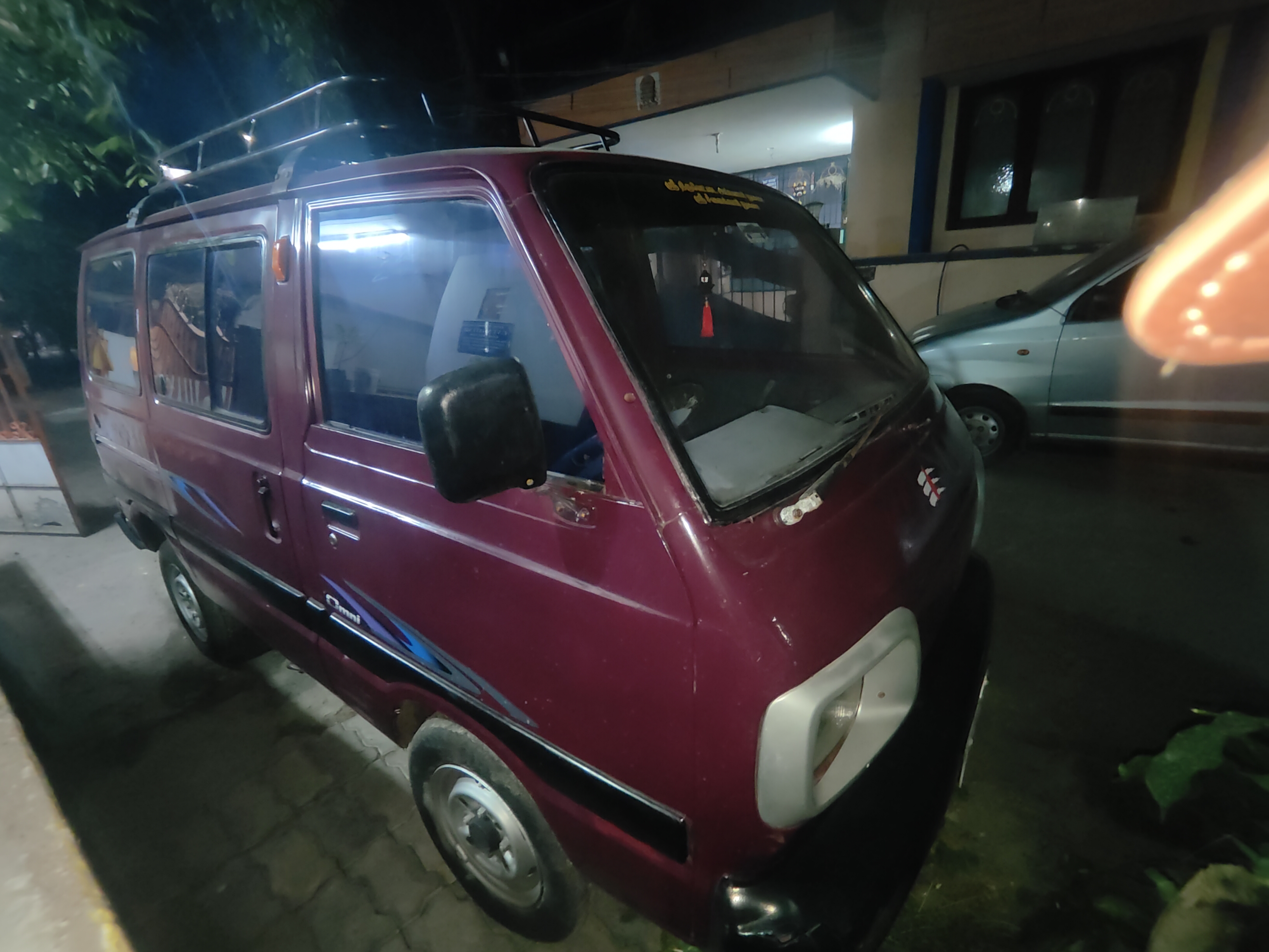 Maruti Suzuki Omni 8 seater