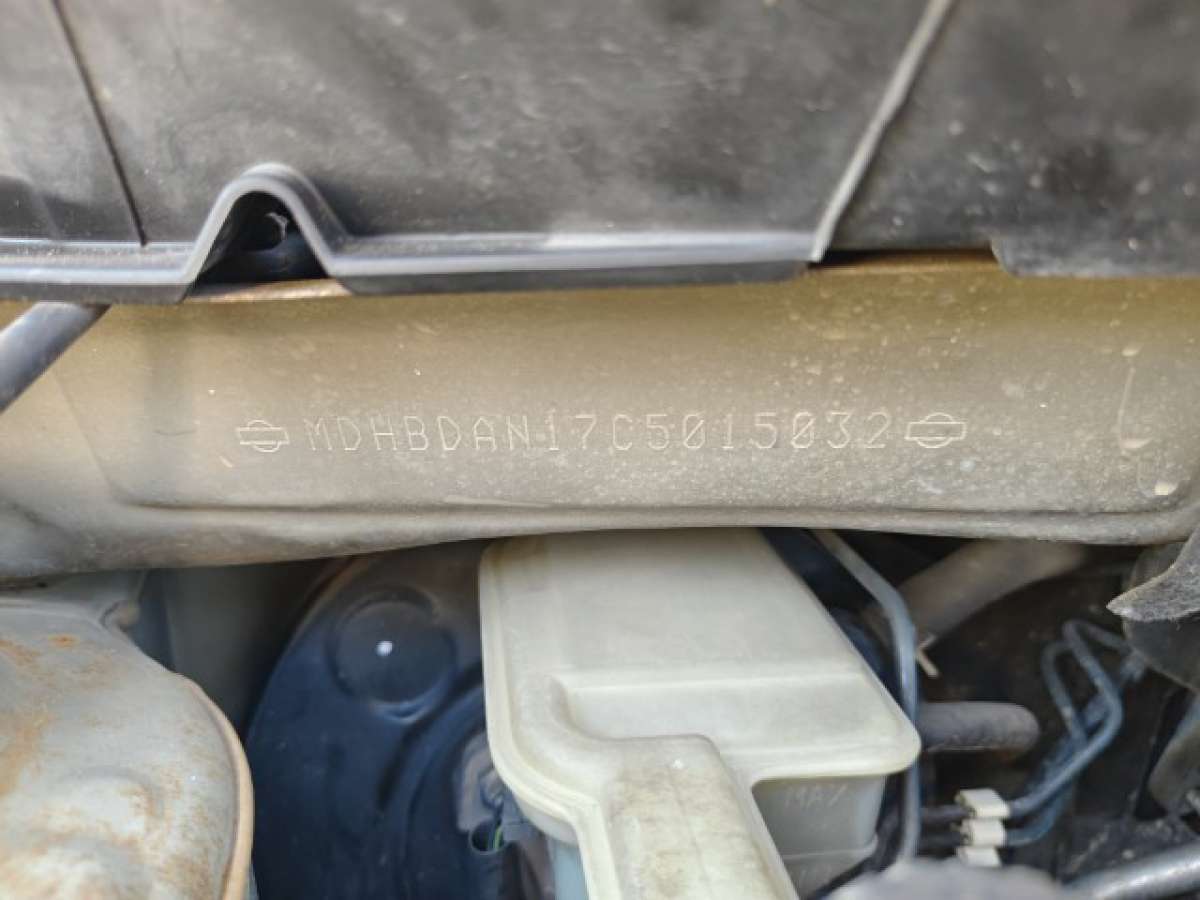 Nissan Sunny - Image 6