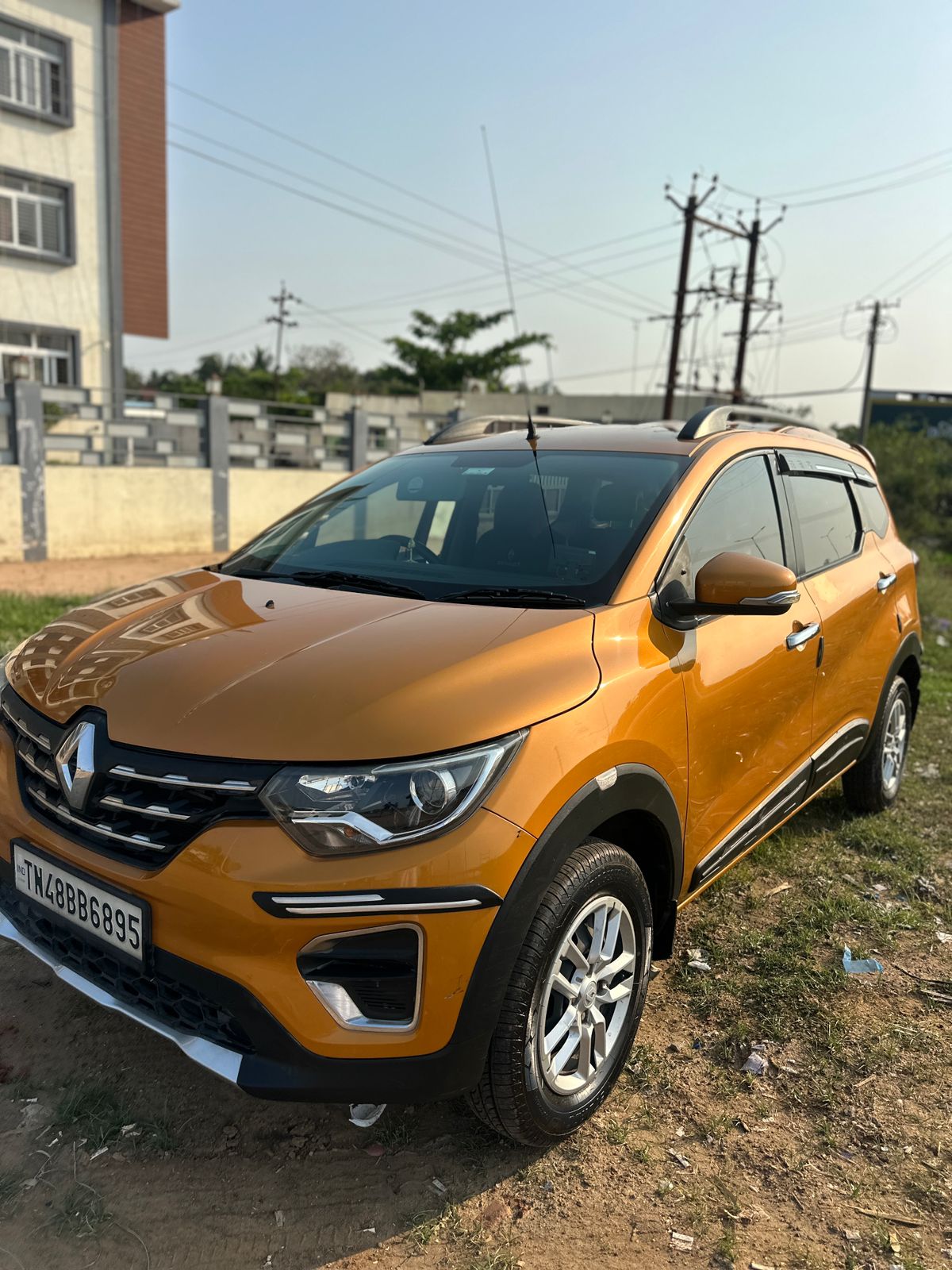 Renault Triber RXT