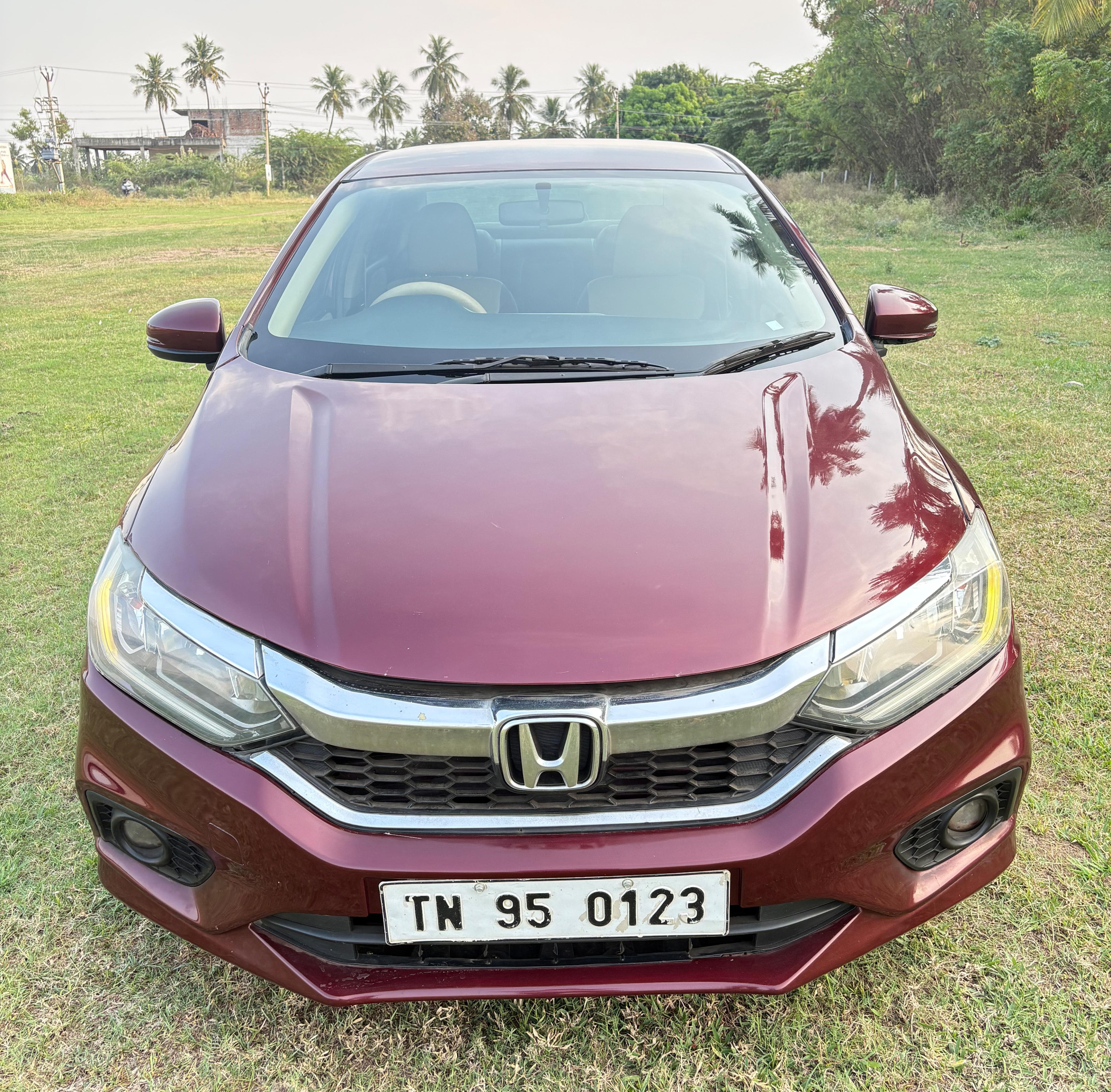 Honda City I DTEC V