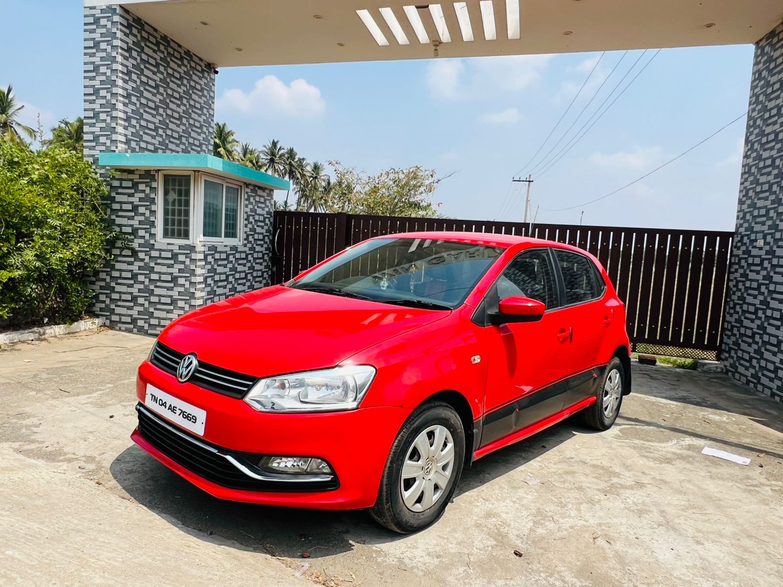 Volkswagen Polo - Image 5