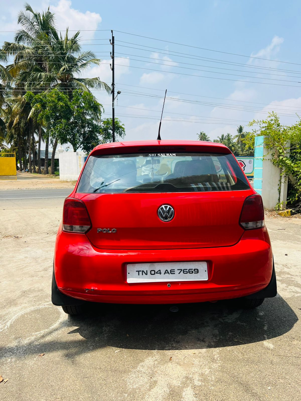 Volkswagen Polo - Image 10