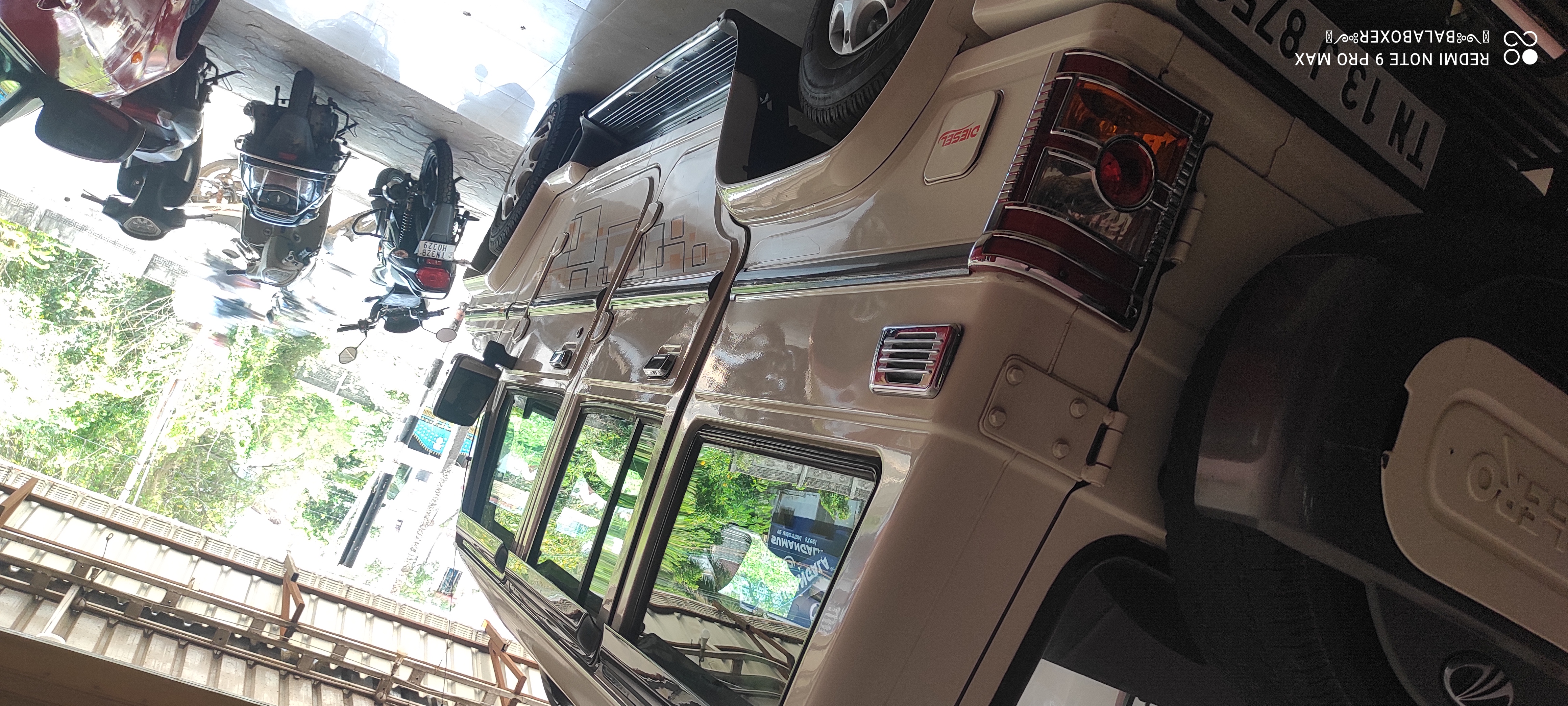 Mahindra Bolero - Image 4