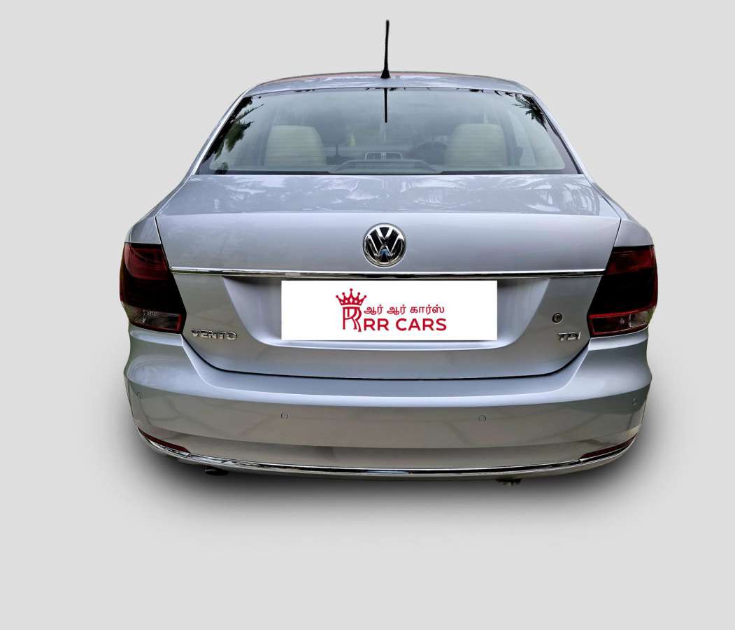 Volkswagen Vento - Image 4