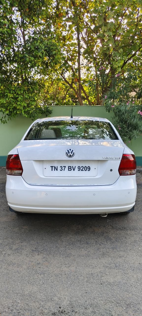 Volkswagen Vento - Image 9