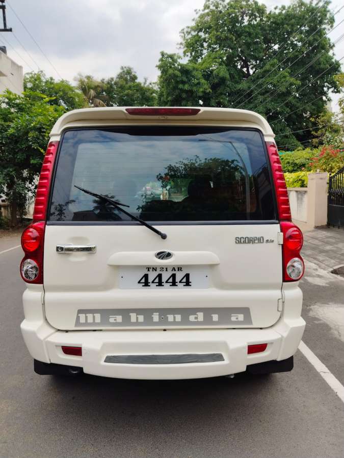 Mahindra Scorpio - Image 9