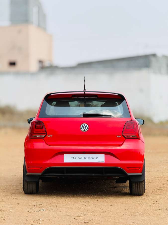 Volkswagen Polo - Image 10