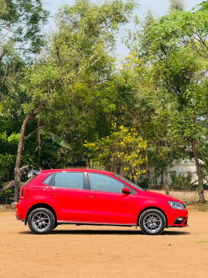 Volkswagen Polo - Image 4