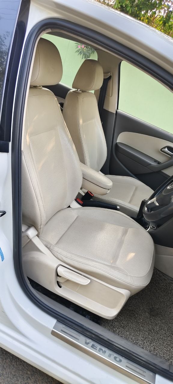 Volkswagen Vento - Image 6