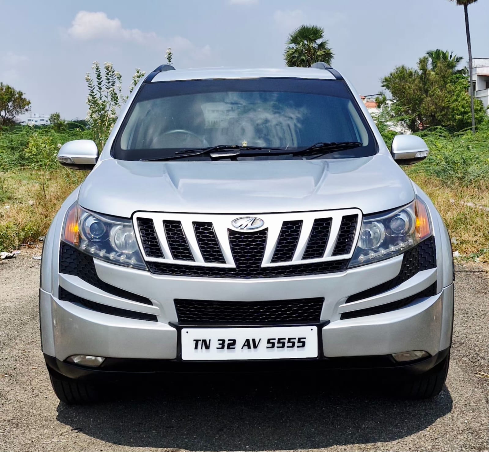 Mahindra XUV500