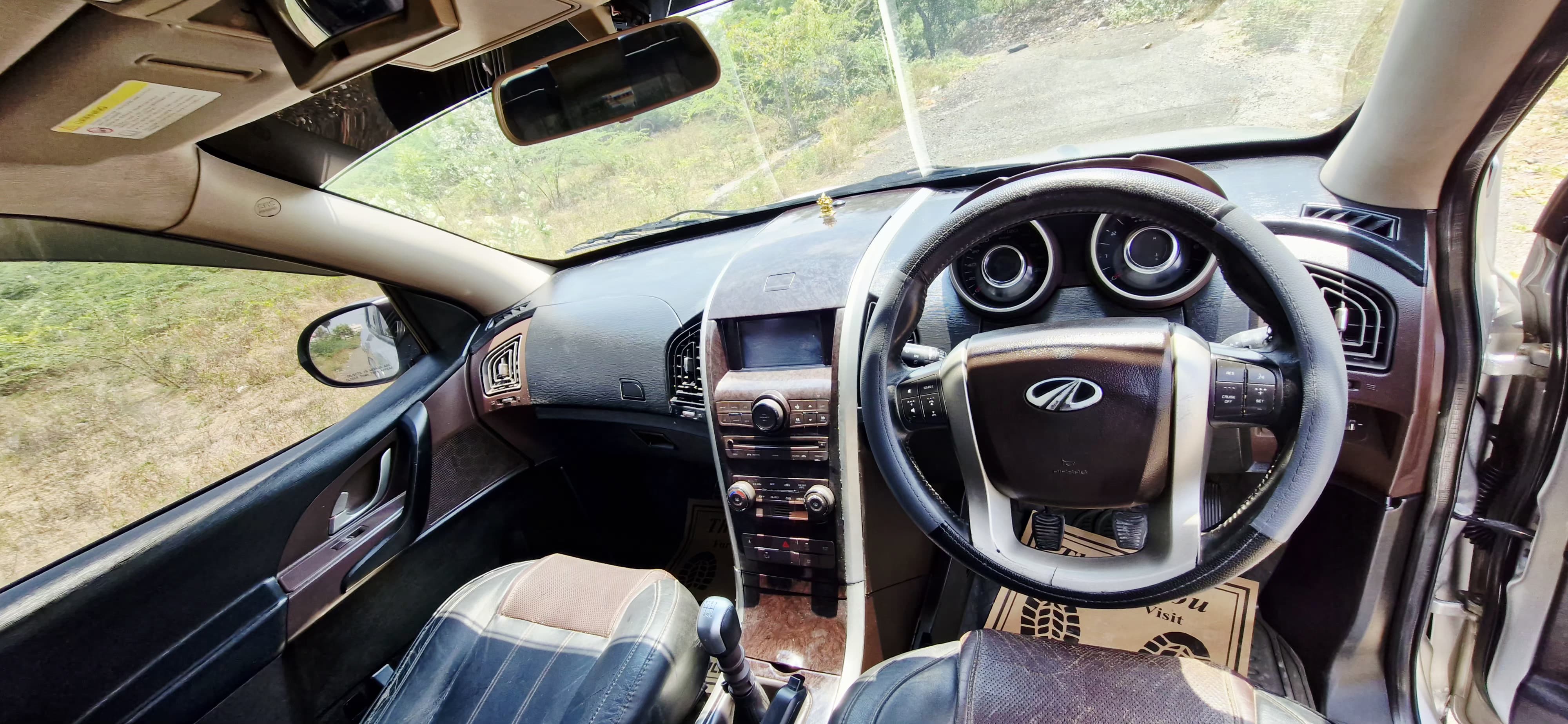 Mahindra XUV500 - Image 5