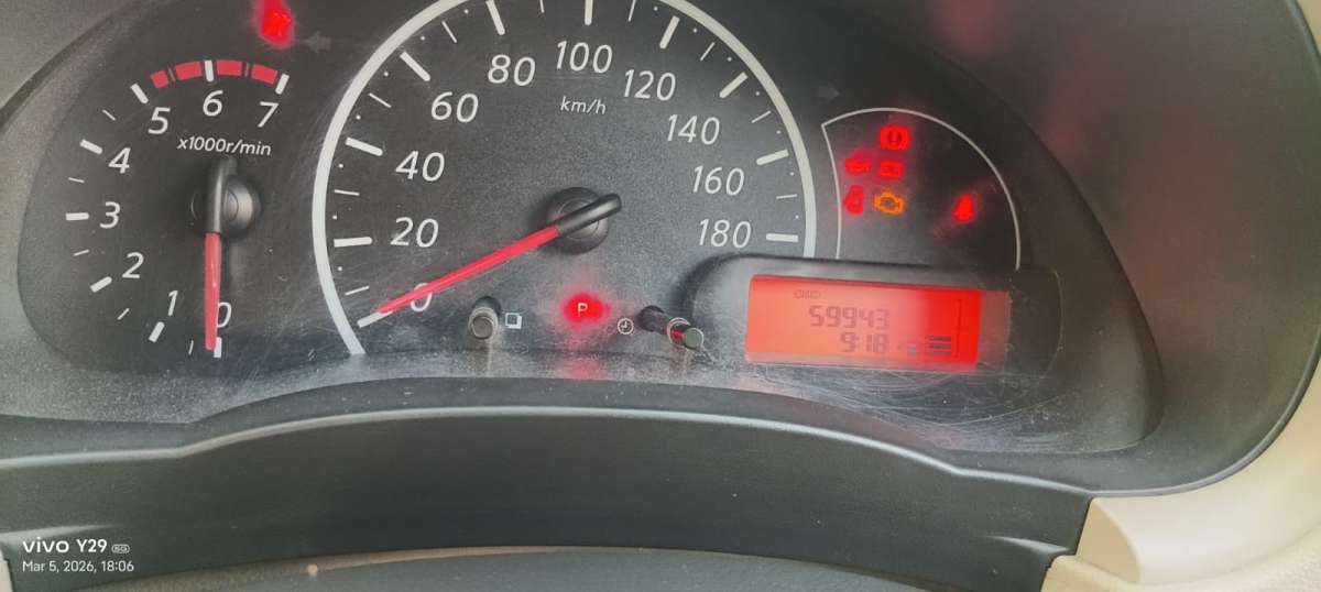 Nissan Micra - Image 9