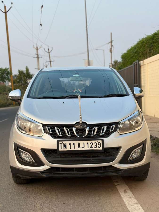 Mahindra Marazzo