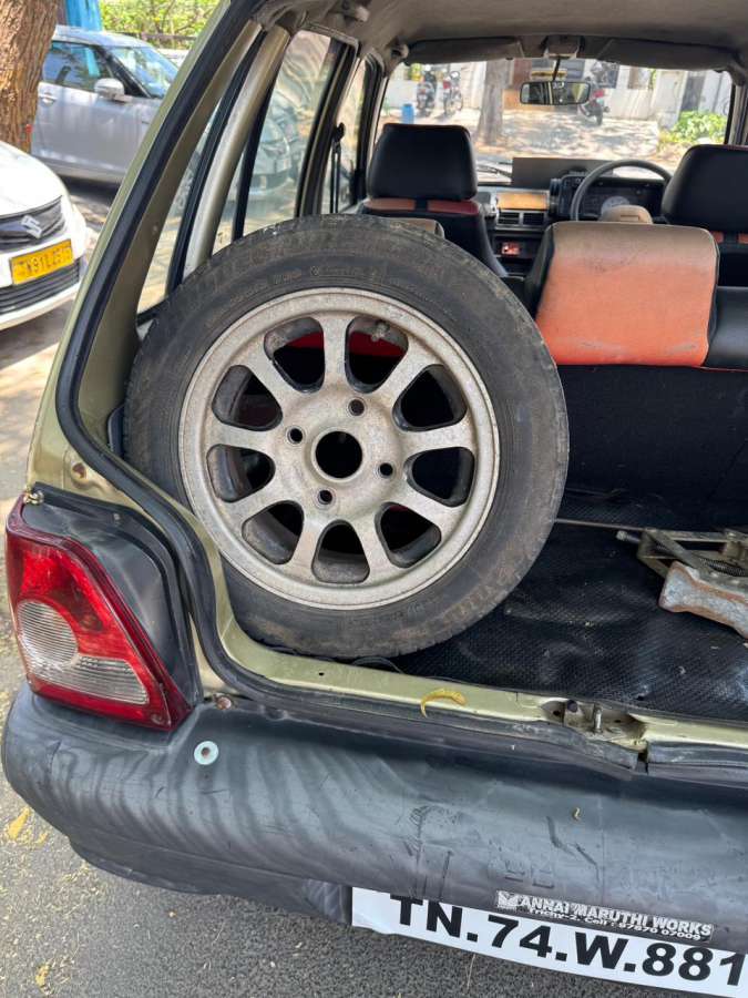 Maruti Suzuki 800 - Image 4