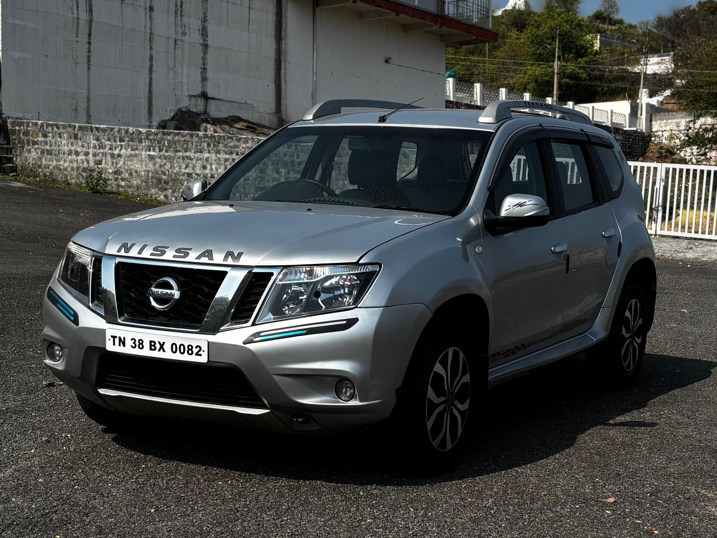 Nissan Terrano - Image 13