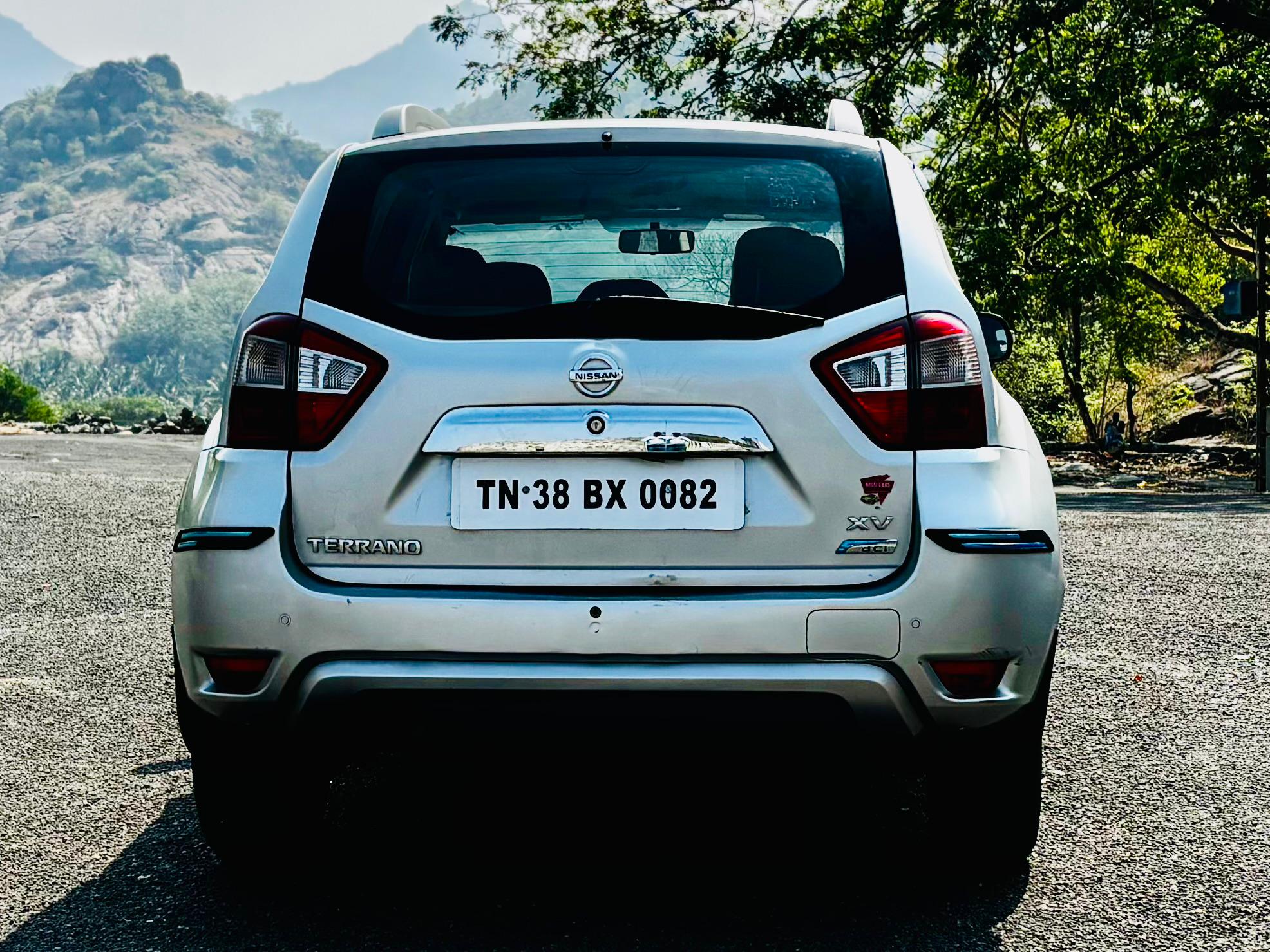 Nissan Terrano - Image 10