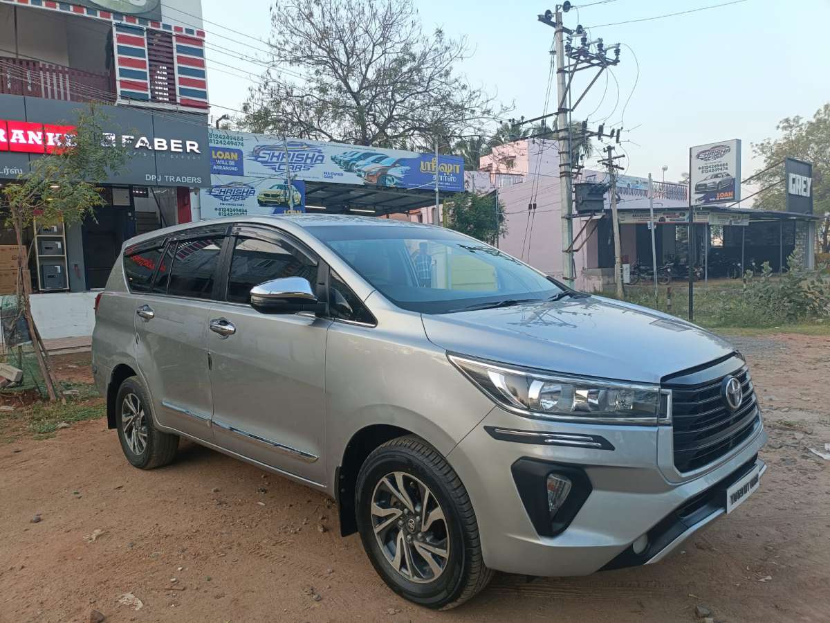 Toyota Innova Crysta - Image 6