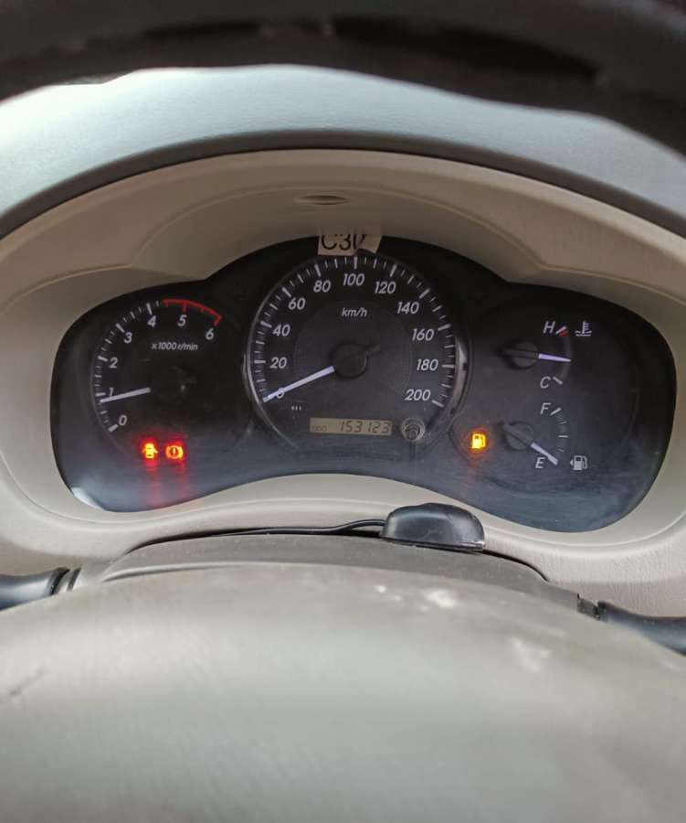 Toyota Innova - Image 5