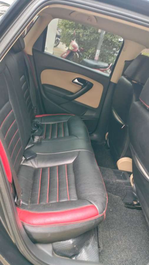 Volkswagen Polo - Image 4