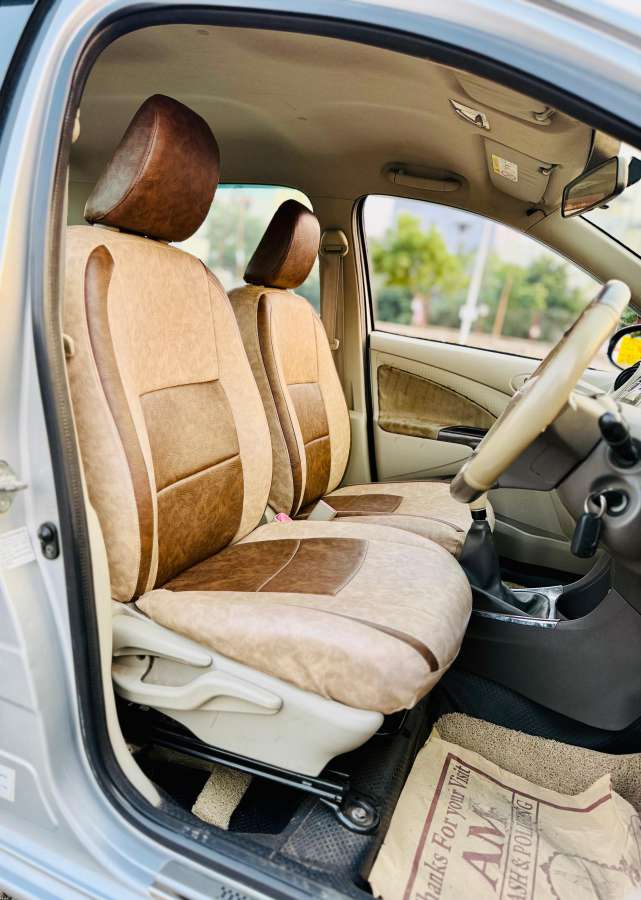 Toyota Etios - Image 2