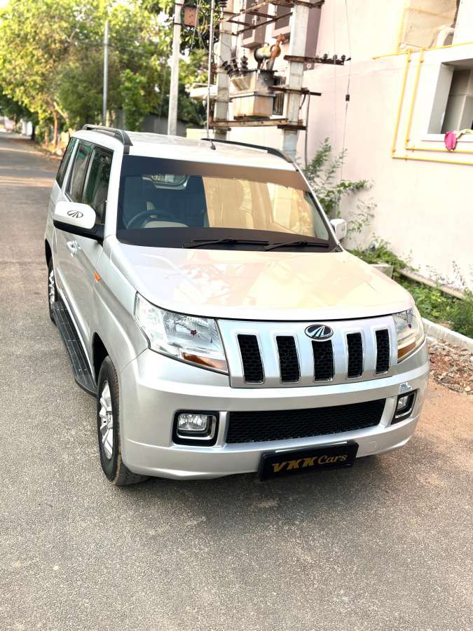 Mahindra TUV 300