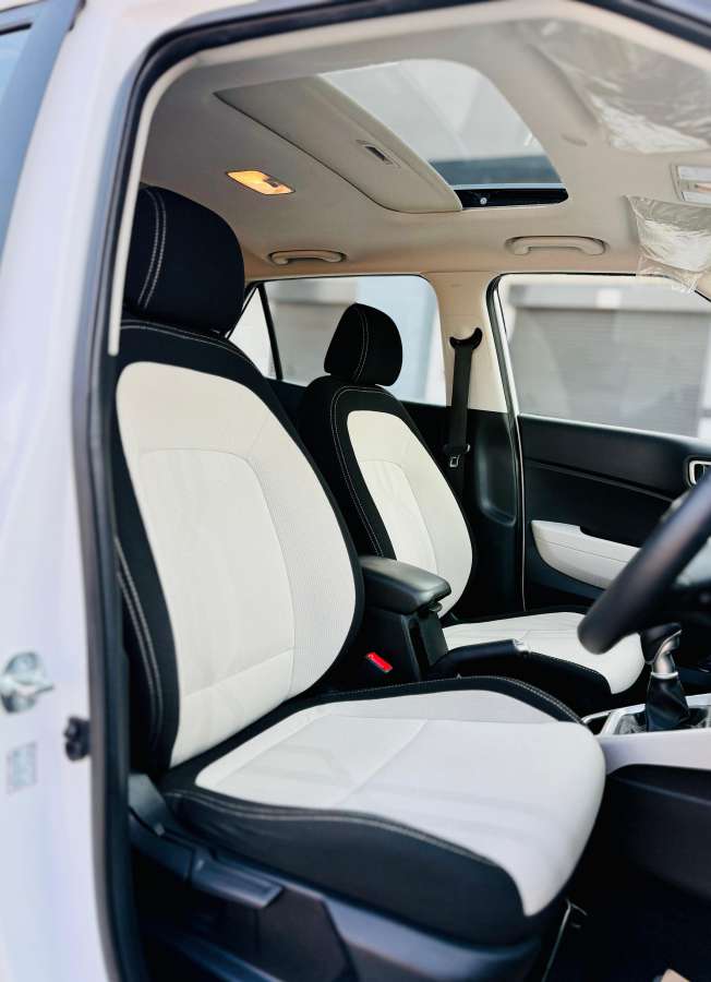 Hyundai Venue - Image 9