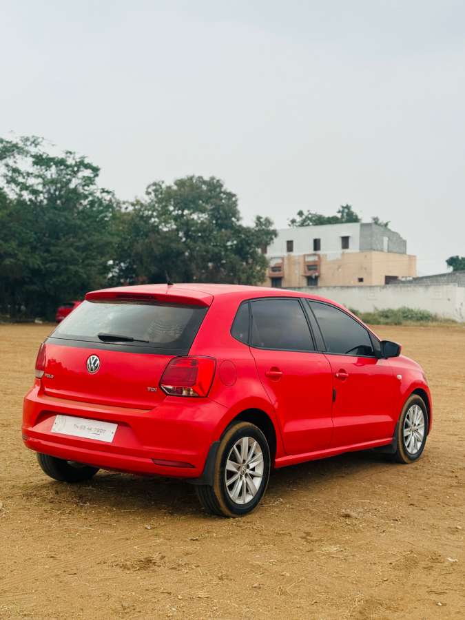 Volkswagen Polo - Image 9