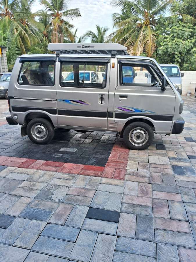 Maruti Suzuki Omni - Image 9