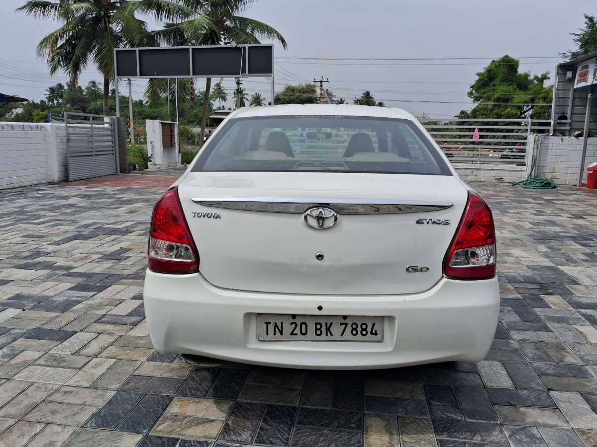 Toyota Etios - Image 9