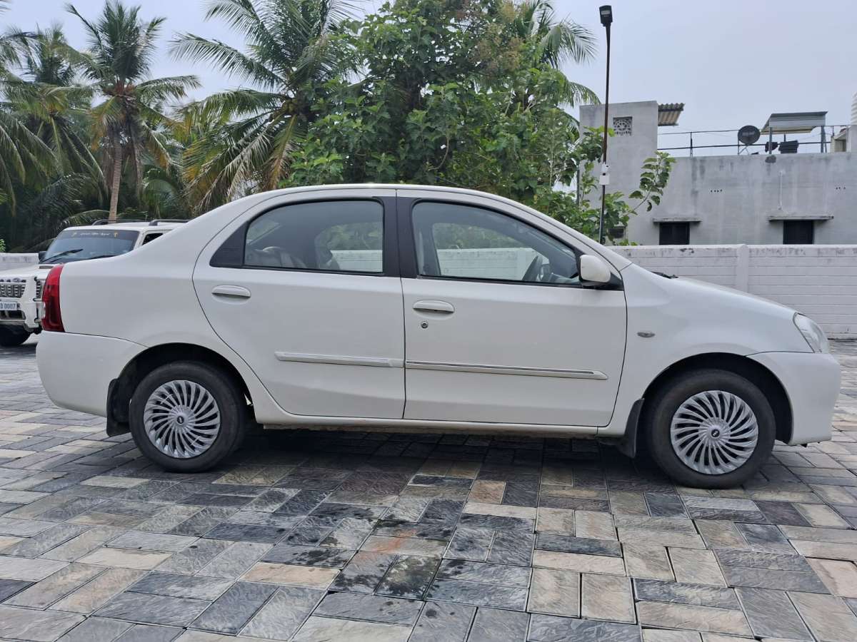 Toyota Etios - Image 5