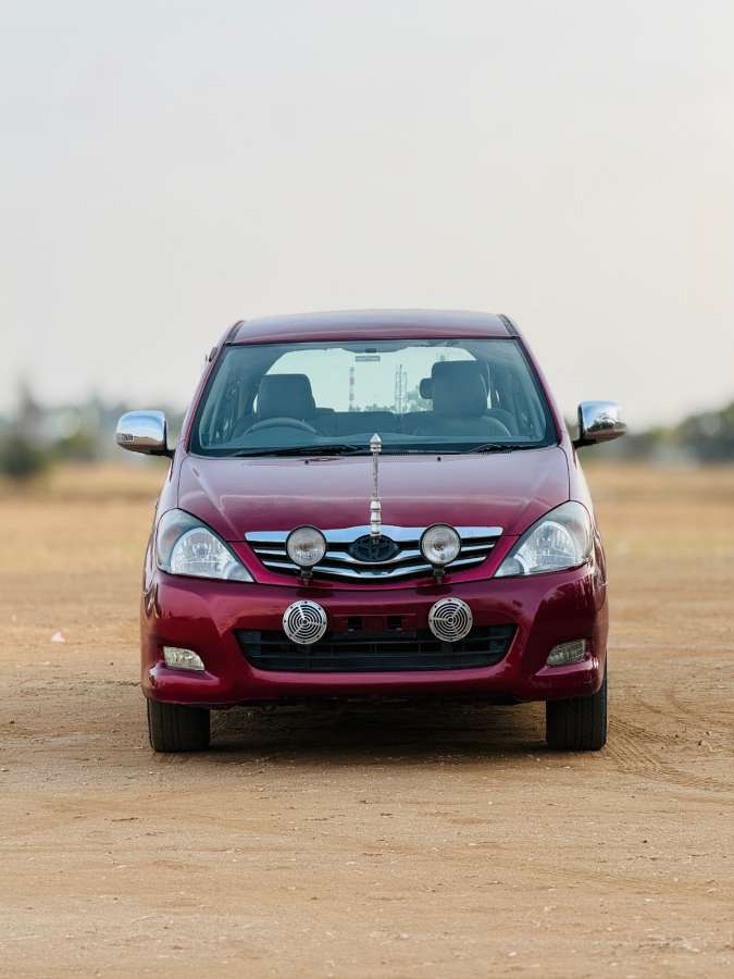 Toyota Innova 2.5 G1