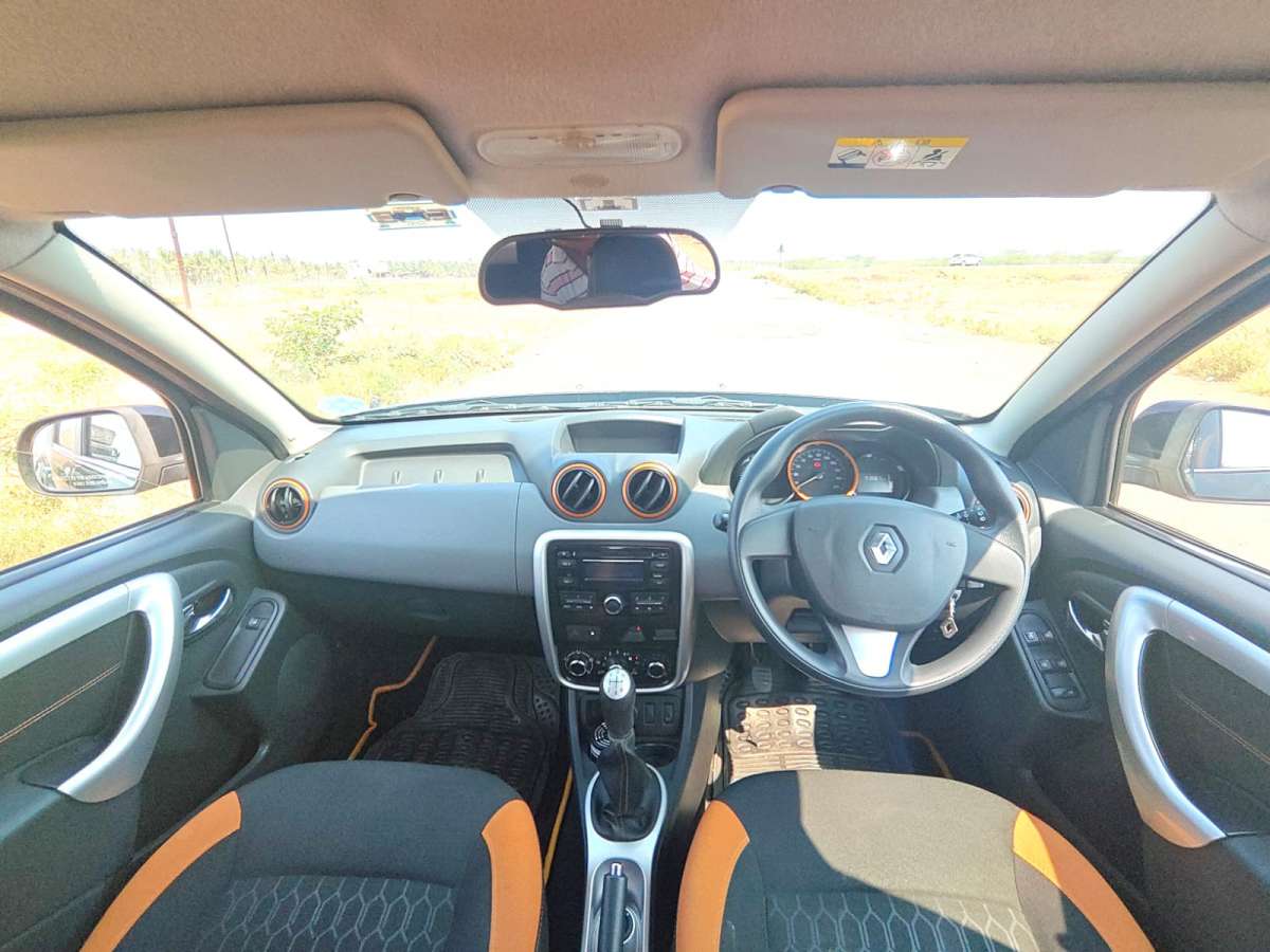 Renault Duster - Image 4