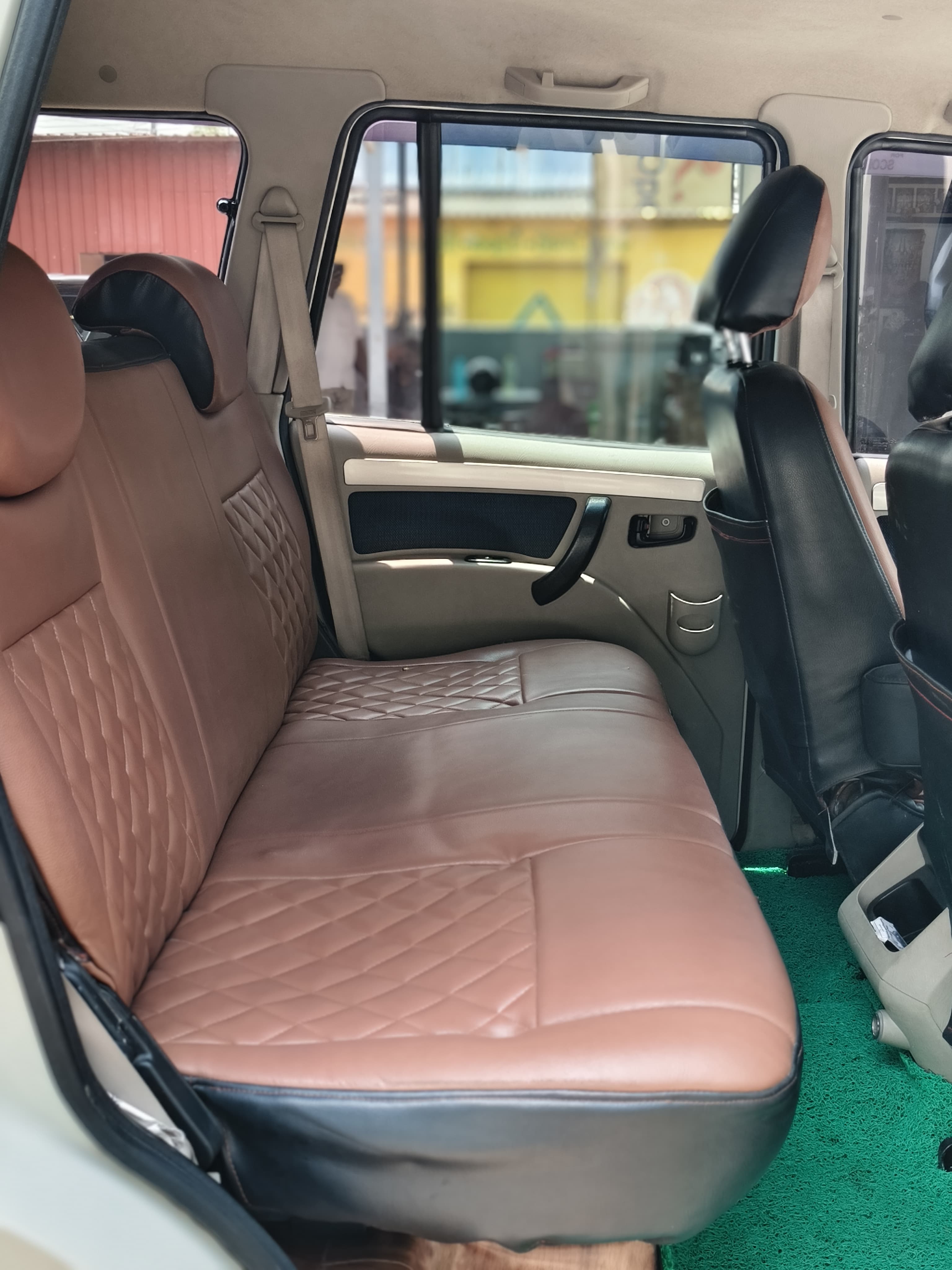 Mahindra Scorpio - Image 8