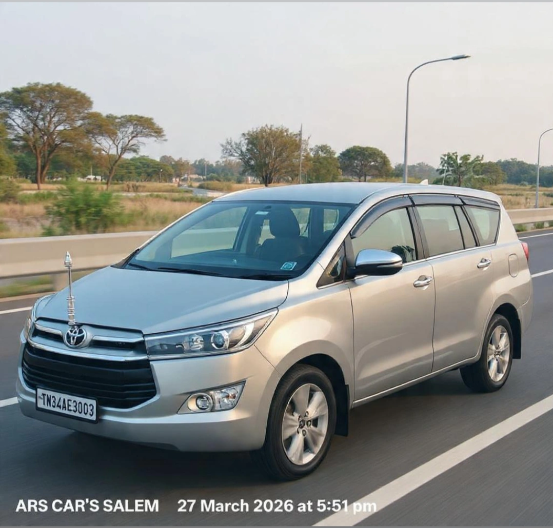 Toyota Innova Crysta - Image 4